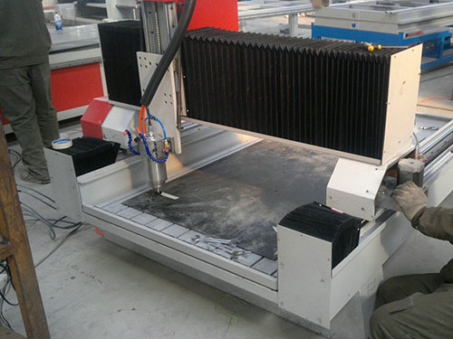 雕刻機冬季使用保養注意事項